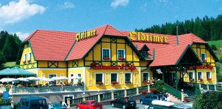 Autobahnrestaurant Pack Oldtimer